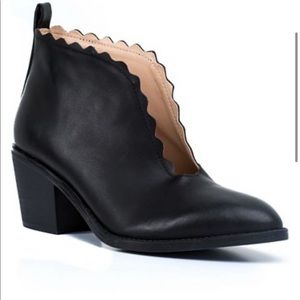 Maris Zigzag Cut-Out Ankle Bootie